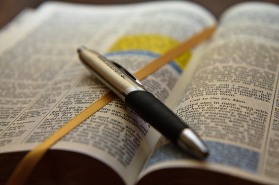 how many pages in the bible?